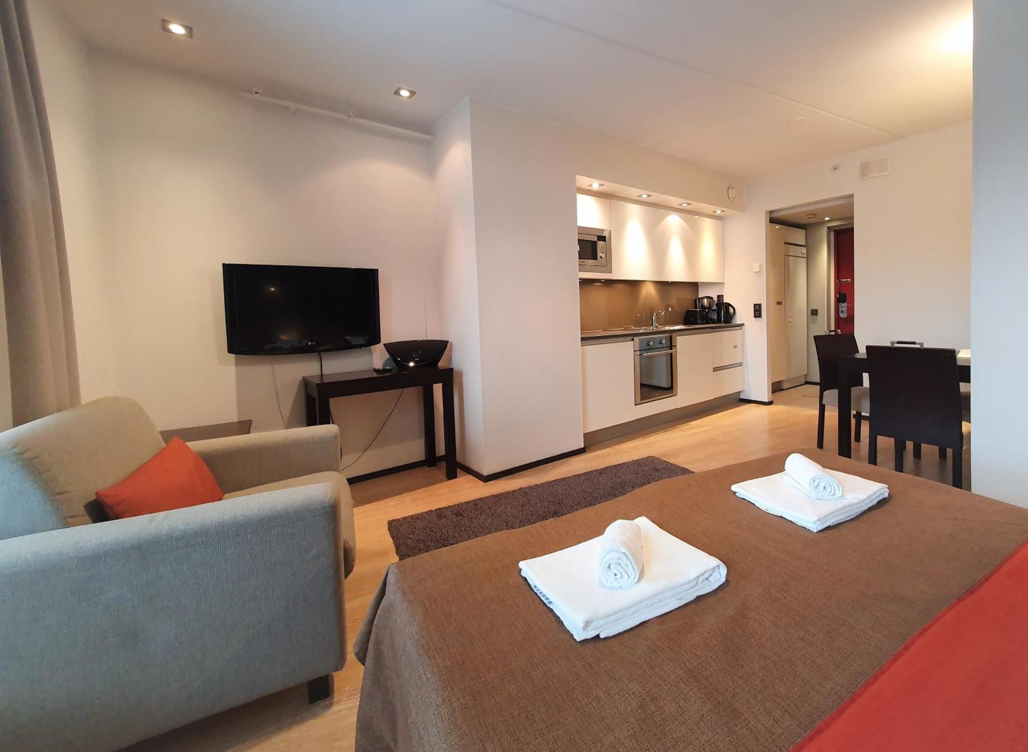 Gold Apartment *